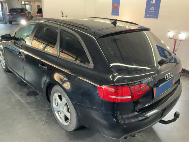 Audi A4 2,0 TDI, nawigacja, drugie koła, niski przebieg, hak, import