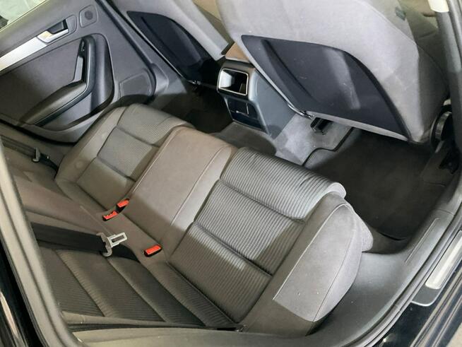 Audi A4 2,0 TDI, nawigacja, drugie koła, niski przebieg, hak, import