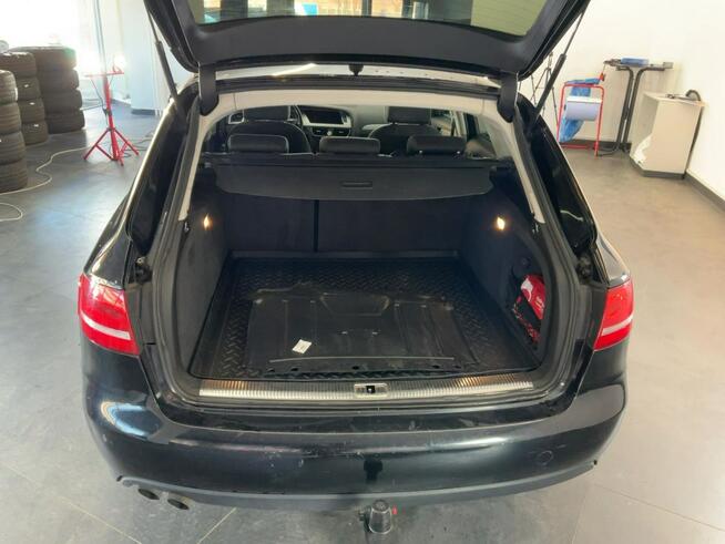 Audi A4 2,0 TDI, nawigacja, drugie koła, niski przebieg, hak, import