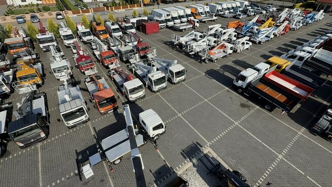 Nissan Cabstar NT400 Zwyżka Podnośnik Koszowy ISOLI PT 200 20m UDT Multitel GSR P7