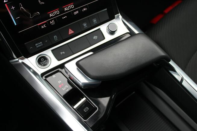 Audi e-tron SalonPL 4x4 FV23% 314KM ASO Navi Matrix LED Tempomat El.Klapa