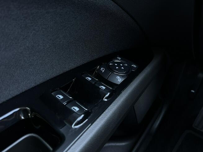 Ford Mondeo Titanium 2.0 EcoBlue 150KM A8, FDL, Martwe pole, Sony