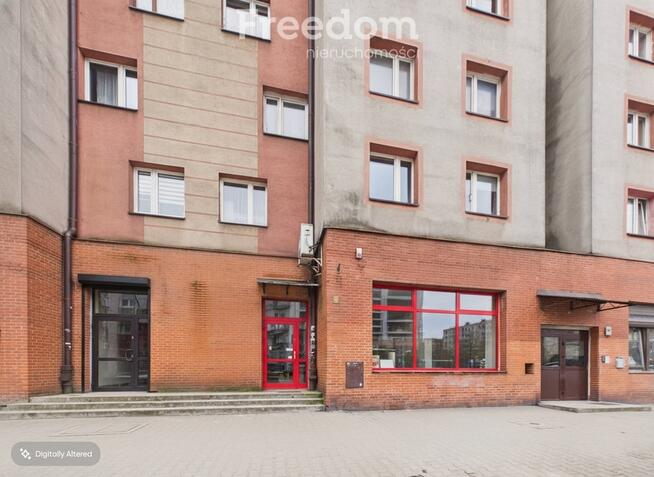 Lokal 95m²|Centrum| Witryna + 2 wejścia + parking