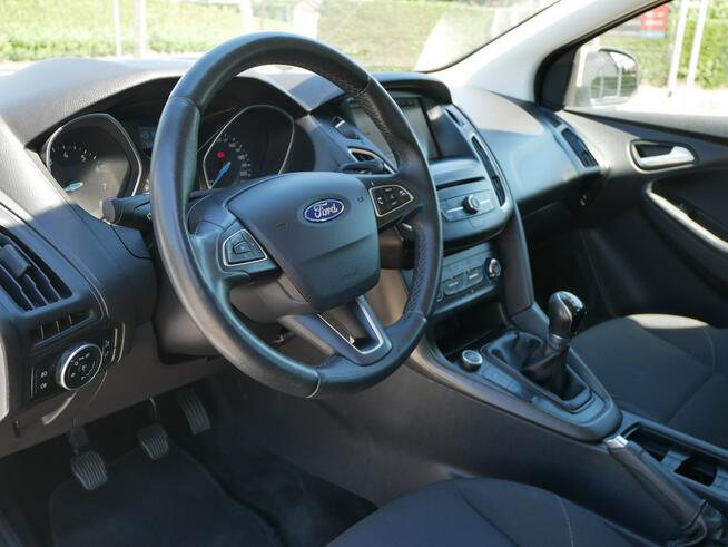 Ford Focus 1.0 E-Bst 100KM Kombi +Pak zima -Nowy rozrząd kpl -GWARANCJA W CENIE
