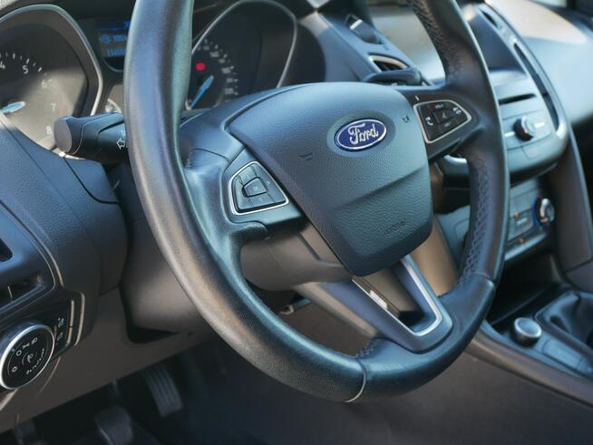 Ford Focus 1.0 E-Bst 100KM Kombi +Pak zima -Nowy rozrząd kpl -GWARANCJA W CENIE