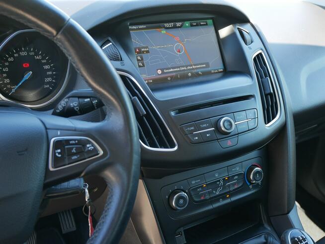 Ford Focus 1.0 E-Bst 100KM Kombi +Pak zima -Nowy rozrząd kpl -GWARANCJA W CENIE