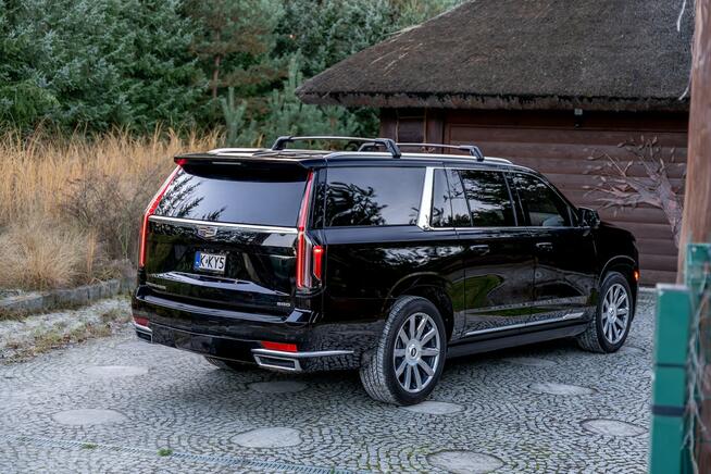 Cadillac Escalade ESV / 6.2 426KM / 7-osobowy / Bogata opcja / Jak NOWY / Bezwypadkowy