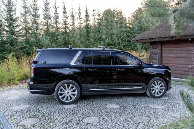 Cadillac Escalade ESV / 6.2 426KM / 7-osobowy / Bogata opcja / Jak NOWY / Bezwypadkowy