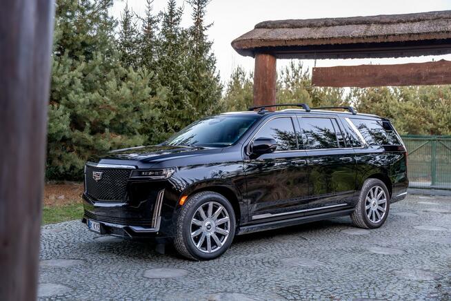 Cadillac Escalade ESV / 6.2 426KM / 7-osobowy / Bogata opcja / Jak NOWY / Bezwypadkowy