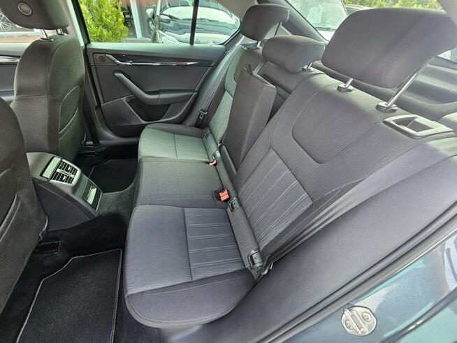 Škoda Octavia car play, nawigacja,grzane fotele, alu 17, tempomat