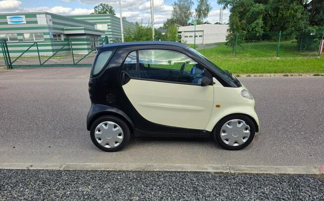 Smart Fortwo | 0.6 Benzyna | Półautomat | 1999 | 40 tys. km |