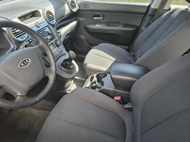 Kia Carens 2.0 Benzyna klimatyzacja ważne opłaty