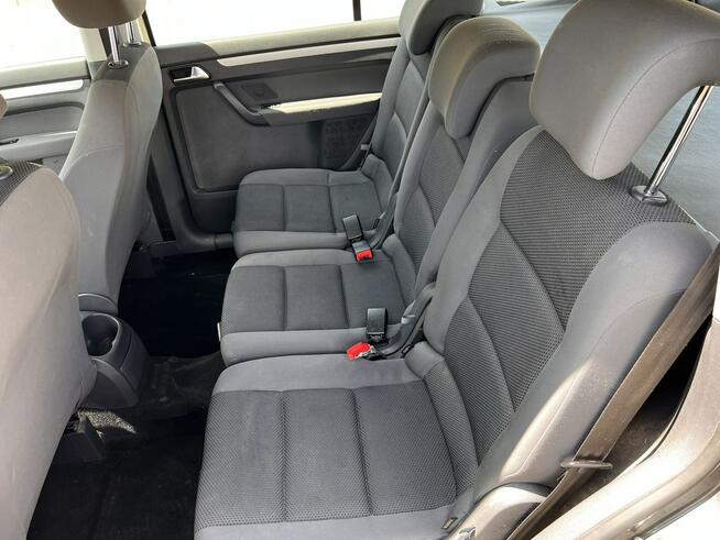 Volkswagen Touran 1.6 TDI//105 KM//Zadbany/Nawigacja/Opłacony//GWARANCJA