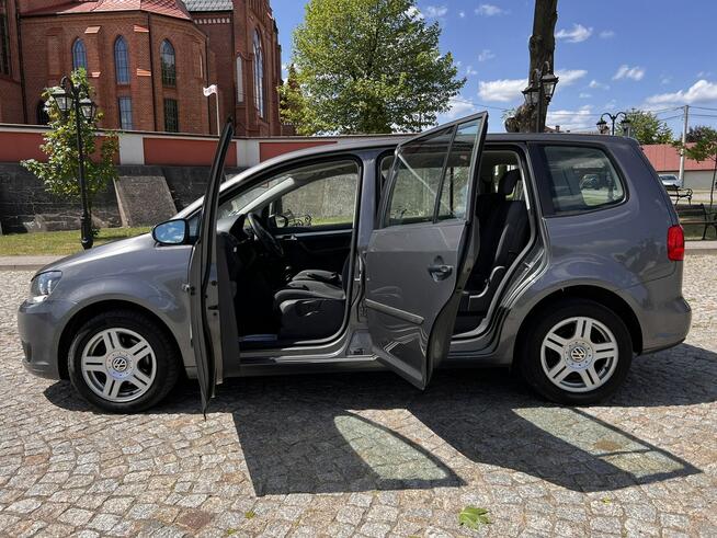 Volkswagen Touran 1.6 TDI//105 KM//Zadbany/Nawigacja/Opłacony//GWARANCJA