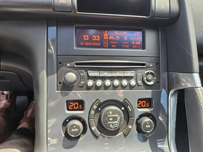 Peugeot 3008 Klimatronic x 2 / Podgrzewane fotele / Tempomat / 6 Biegów