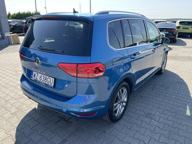 Volkswagen Touran DSG Kamera 7osobowy 150