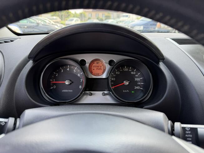 Nissan Qashqai 1.6i Zadnany!!!