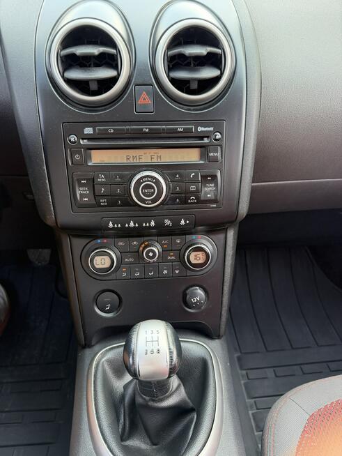 Nissan Qashqai 1.6i Zadnany!!!