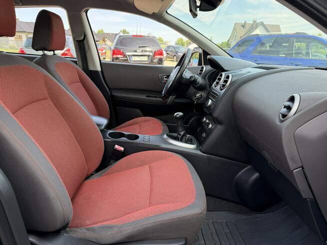 Nissan Qashqai 1.6i Zadnany!!!