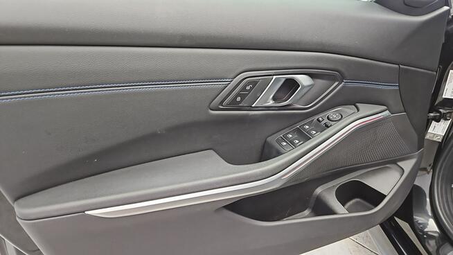 BMW 318 i M Sport aut ! Z Polskiego Salonu ! Faktura VAT !