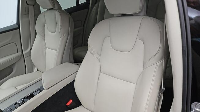 Volvo V60 B3 B Plus Dark aut ! Z Polskiego Salonu ! Faktura VAT !