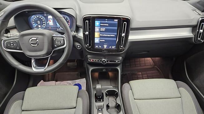 Volvo XC 40 Core aut ! Z Polskiego Salonu ! Faktura VAT !