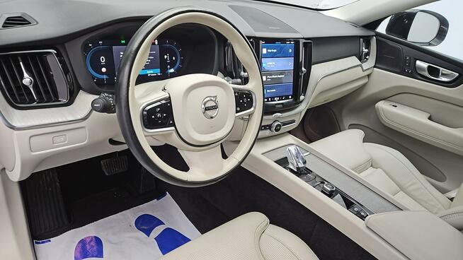 Volvo XC 60 B4 D AWD Plus Bright aut ! Z Polskiego Salonu ! Faktura VAT !