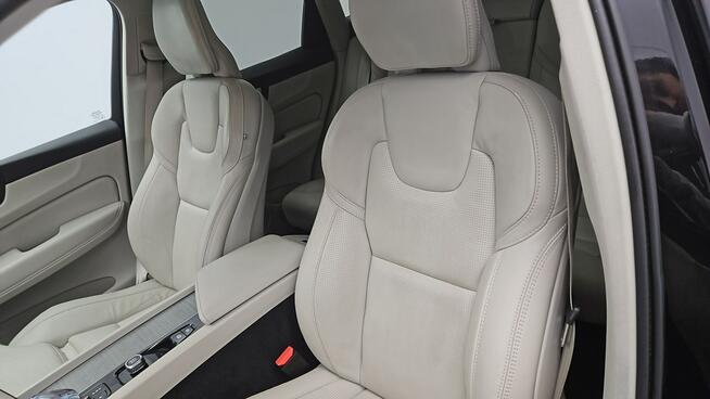 Volvo XC 60 B4 D AWD Plus Bright aut ! Z Polskiego Salonu ! Faktura VAT !