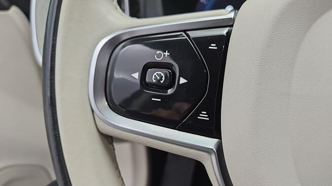 Volvo XC 60 B4 D AWD Plus Bright aut ! Z Polskiego Salonu ! Faktura VAT !