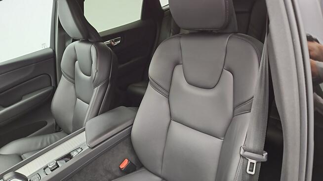 Volvo XC 60 B4 B Plus Dark aut ! Z Polskiego Salonu ! Faktura VAT !