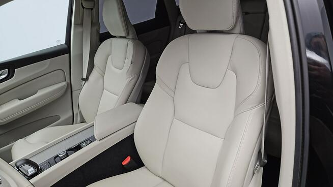 Volvo XC 60 B4 D Plus Bright aut ! Z Polskiego Salonu ! Faktura VAT !