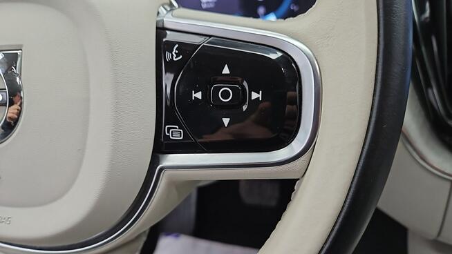 Volvo XC 60 B4 D Plus Bright aut ! Z Polskiego Salonu ! Faktura VAT !
