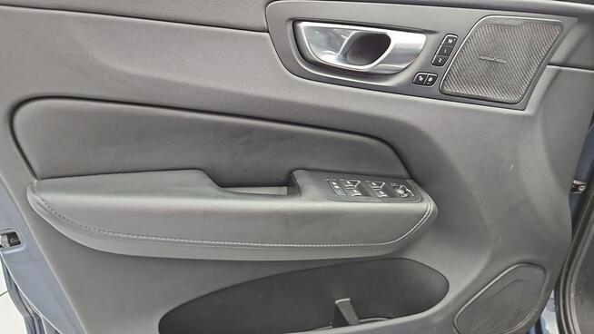 Volvo XC 60 B4 D AWD Plus Bright aut ! Z Polskiego Salonu ! Faktura VAT !