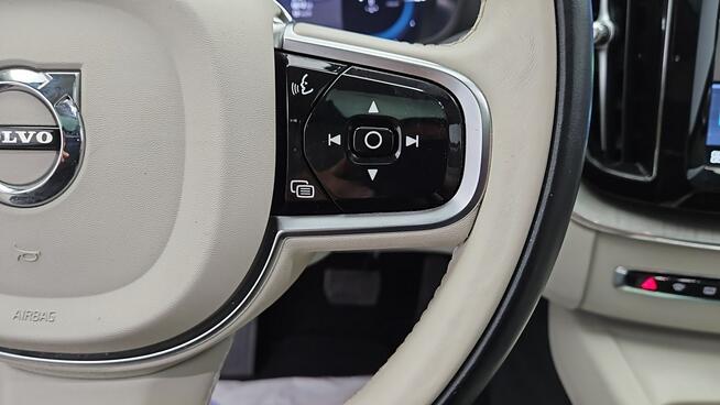 Volvo XC 60 T8 Plug-In Hybrid AWD Ultimate Dark ! Z Polskiego Salonu ! Faktura VAT