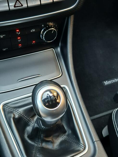 Mercedes A 180 2015r, Przebieg Tylko 137tyś km, 1.6B, Bogata Wersja
