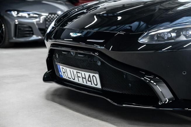 Aston Martin Vantage V8 Coupe 4.0 510 KM.