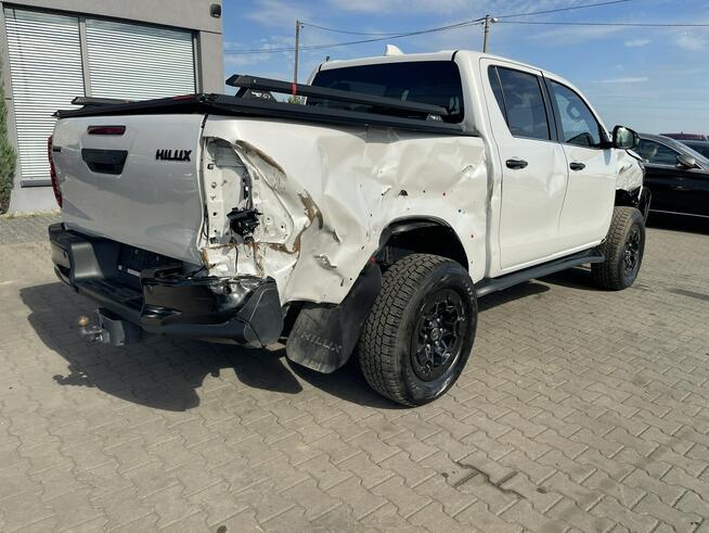 Toyota Hilux GR 4x4 JBL Wyciągarka Klimatronik Podgrzewanie Zabudowa 204KM