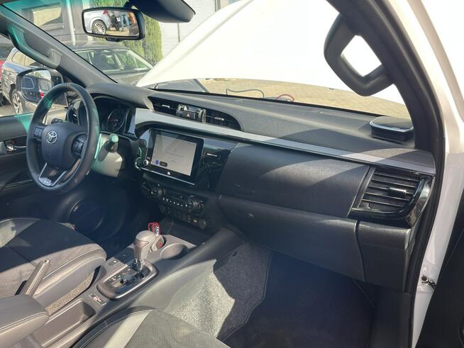 Toyota Hilux GR 4x4 JBL Wyciągarka Klimatronik Podgrzewanie Zabudowa 204KM
