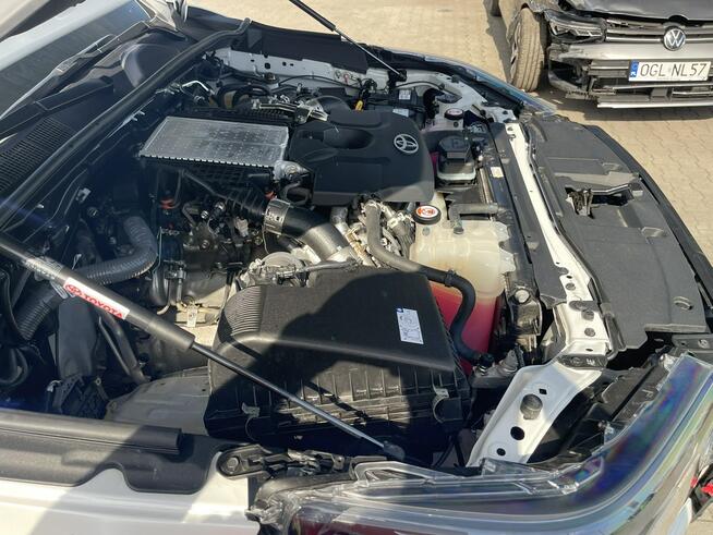 Toyota Hilux GR 4x4 JBL Wyciągarka Klimatronik Podgrzewanie Zabudowa 204KM