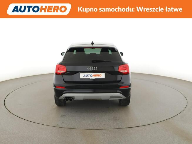 Audi Q2 S-Tronic navi klima auto grzane fotele czujniki parkowania