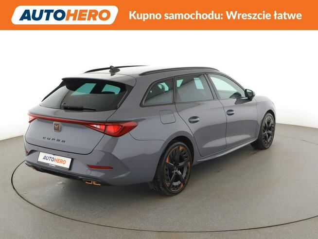 Cupra Leon PHEV full LED navi virtual cocpit półskóra grzane fotele kamera i czuj