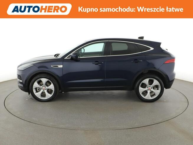 Jaguar E-Pace mHEV automat 4x4 skóra kamera360 LED ACC navi