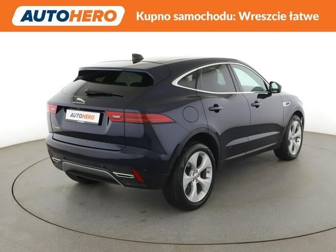 Jaguar E-Pace mHEV automat 4x4 skóra kamera360 LED ACC navi