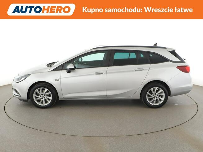 Opel Astra navi grzane fotele+kier. hak tempomat