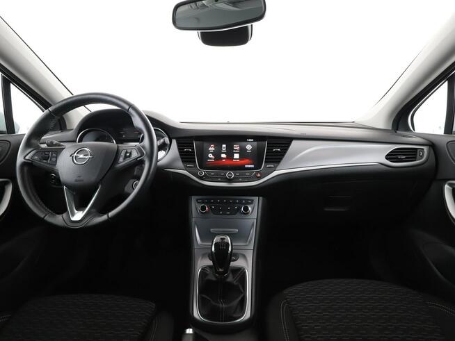 Opel Astra navi grzane fotele+kier. hak tempomat