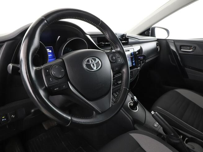 Toyota Auris Edition-S HEV automat kamera grzane fotele tempomat