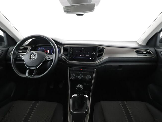 Volkswagen T-Roc virtual cockpit climatronic PDC tempomat LED