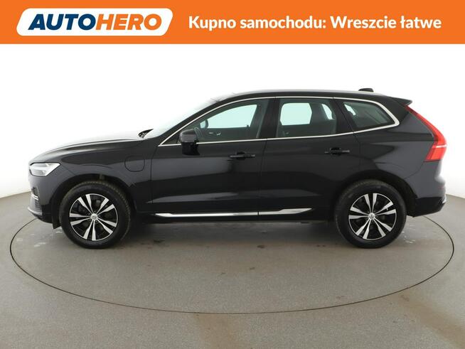 Volvo XC 60 FV23% PHEV 4x4 full LED panorama navi kamery asystenci virtual cocpit