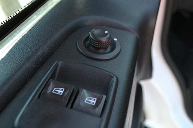 Piękny NIssan* Trafic* 1.6 DCI 121KM*Klimatyzacja