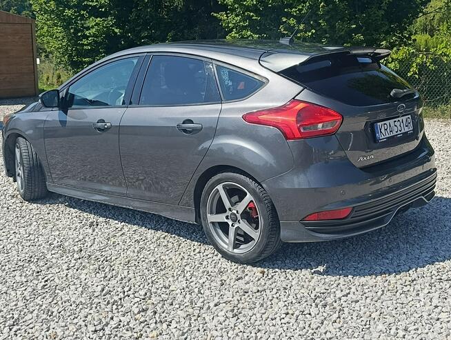 Ford Focus ST 2.0/250 PS Mały przebieg , serwisowany